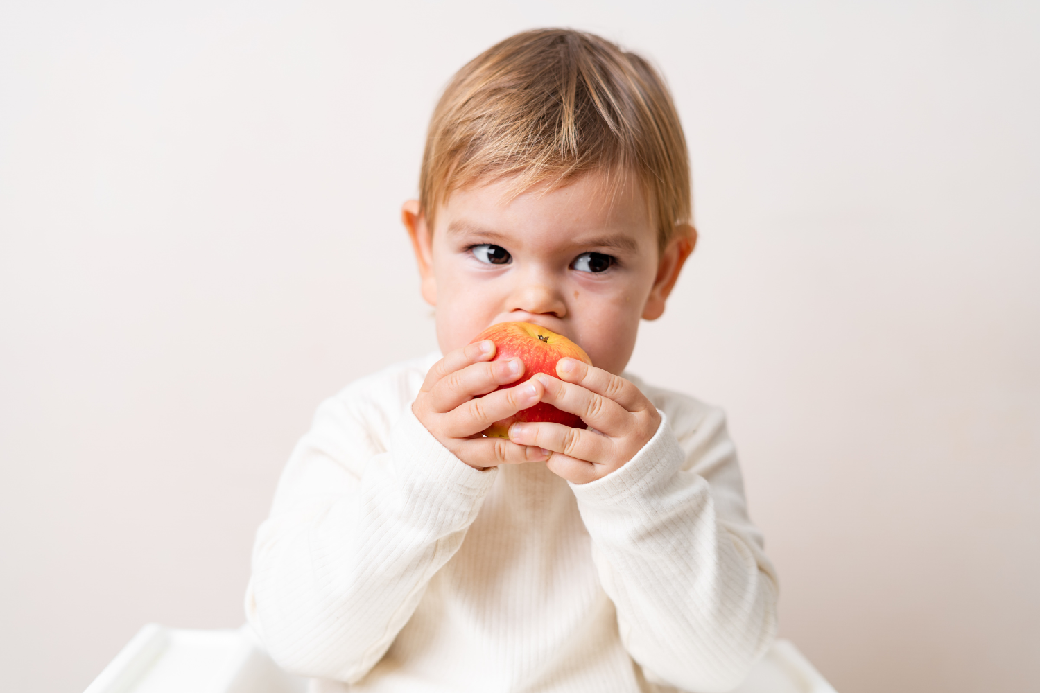 Zipster Blog-How to Simplify Snack Time for a Toddler - Invaluable Tips and Tools