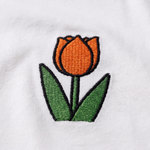 Broderet orange tulipan på den Miffy hvide amme-T-shirt